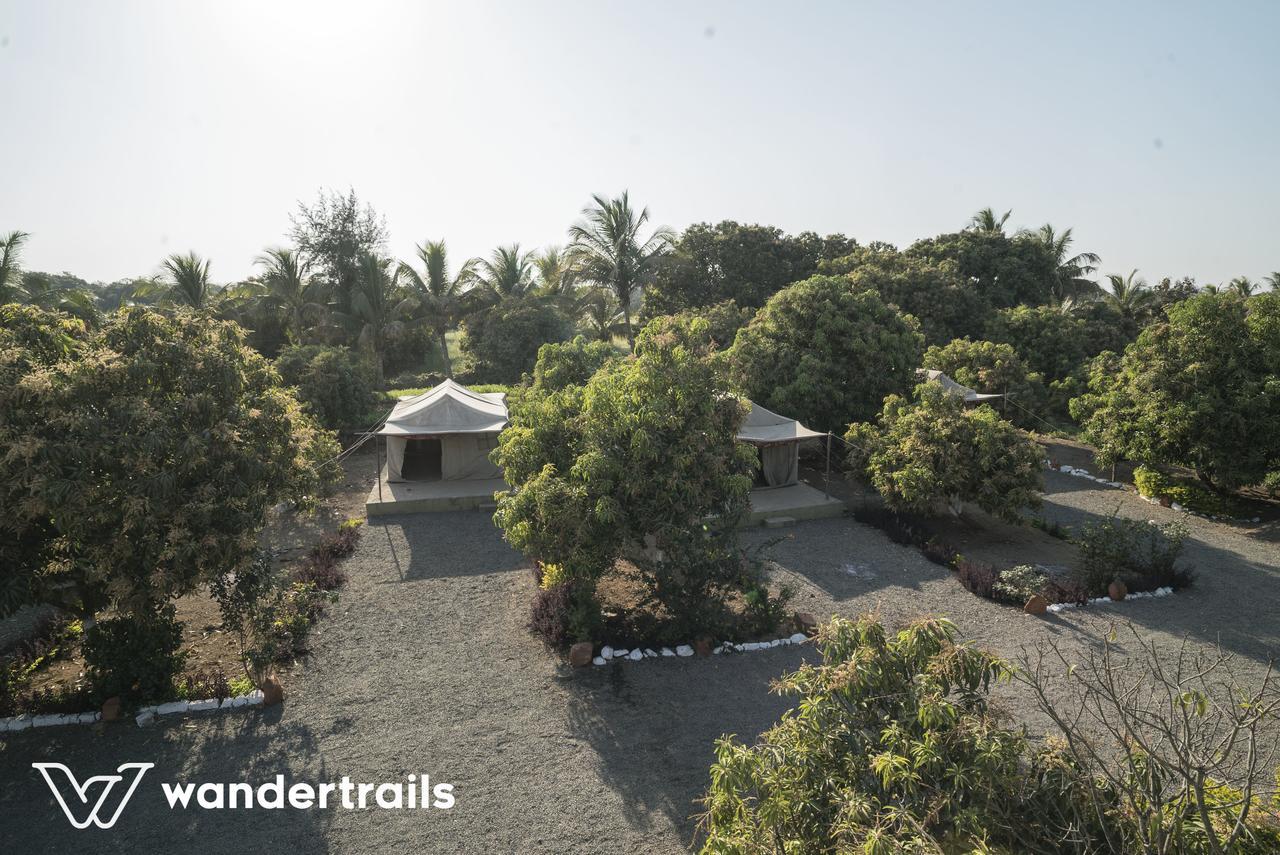 Lookout Villa - A Wandertrails Stay ササン・ギル エクステリア 写真