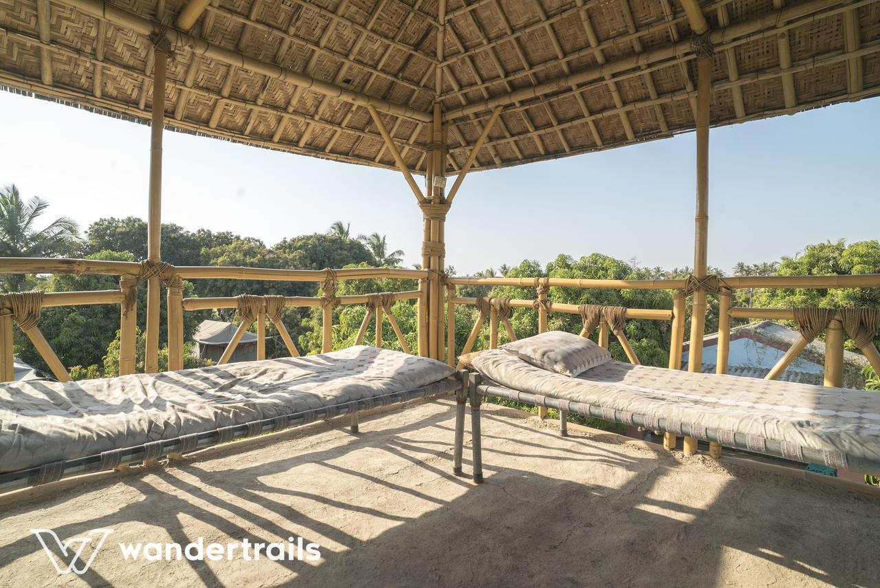Lookout Villa - A Wandertrails Stay ササン・ギル エクステリア 写真